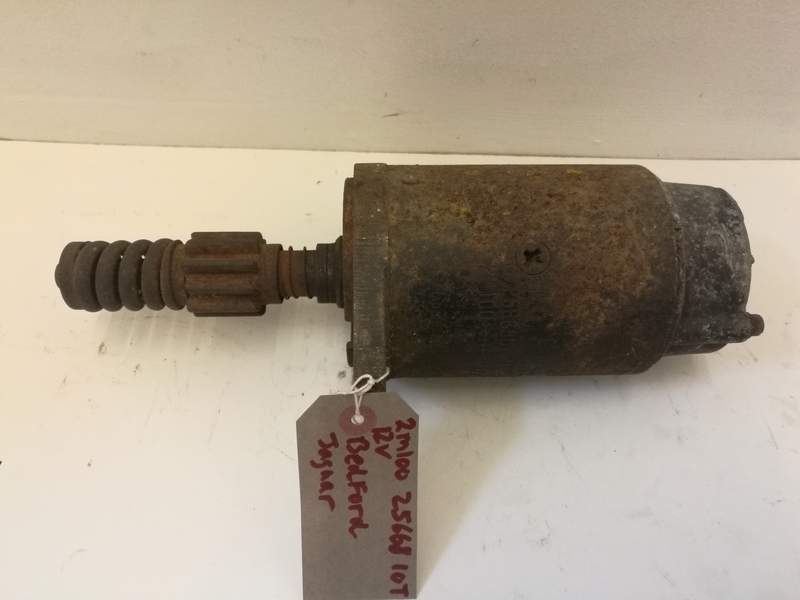 2M100 25668 Starter Motor